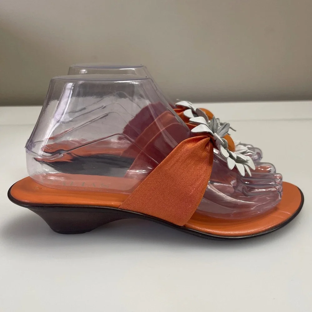 Italian Shoemakers Orange Floral Thong Sandals Wedge Heel Made in Italy Womens 8